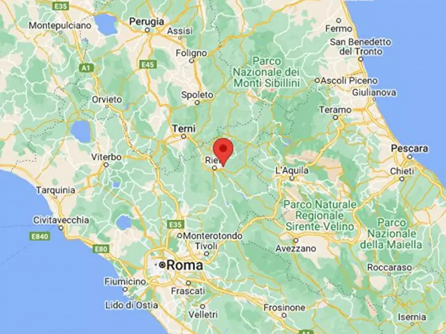 Immagine 13 di Magazzino in vendita  in Via Leonardo da Vinci, N. Snc a Cittaducale