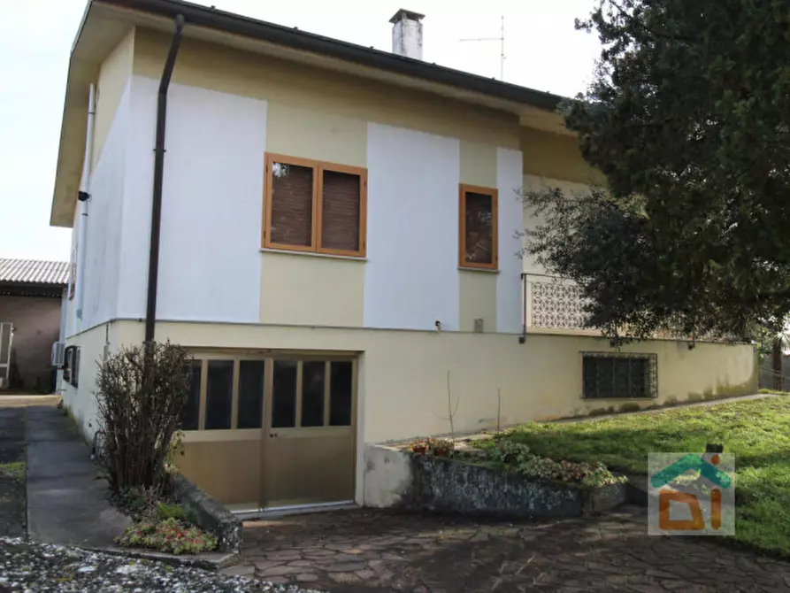 Immagine 1 di Casa indipendente in vendita  in Via Nazario Sauro 55 a Gonars