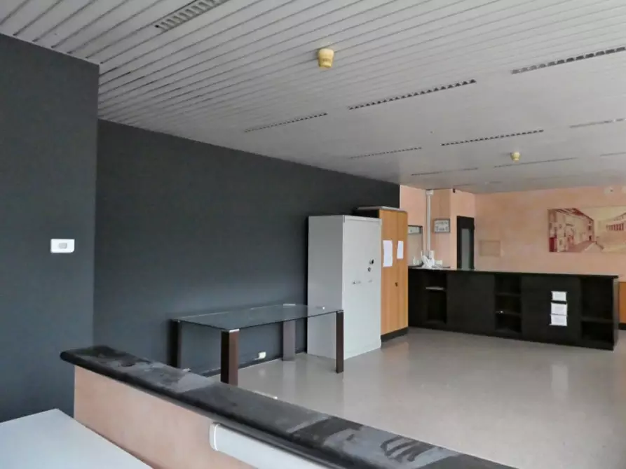 Immagine 5 di Ufficio in vendita  in vecchia ferriera a Vicenza