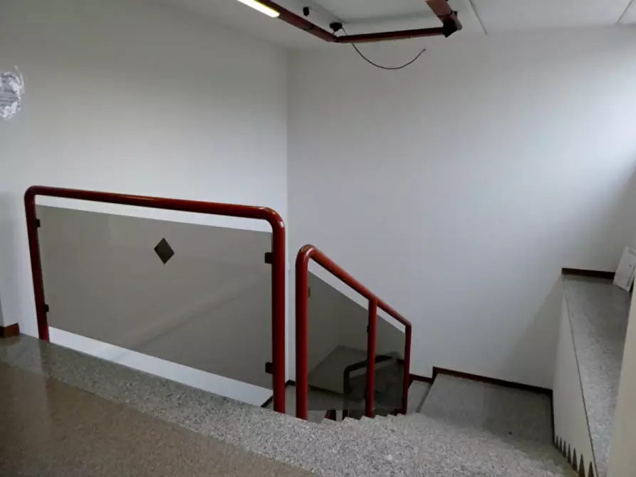 Immagine 20 di Ufficio in vendita  in vecchia ferriera a Vicenza