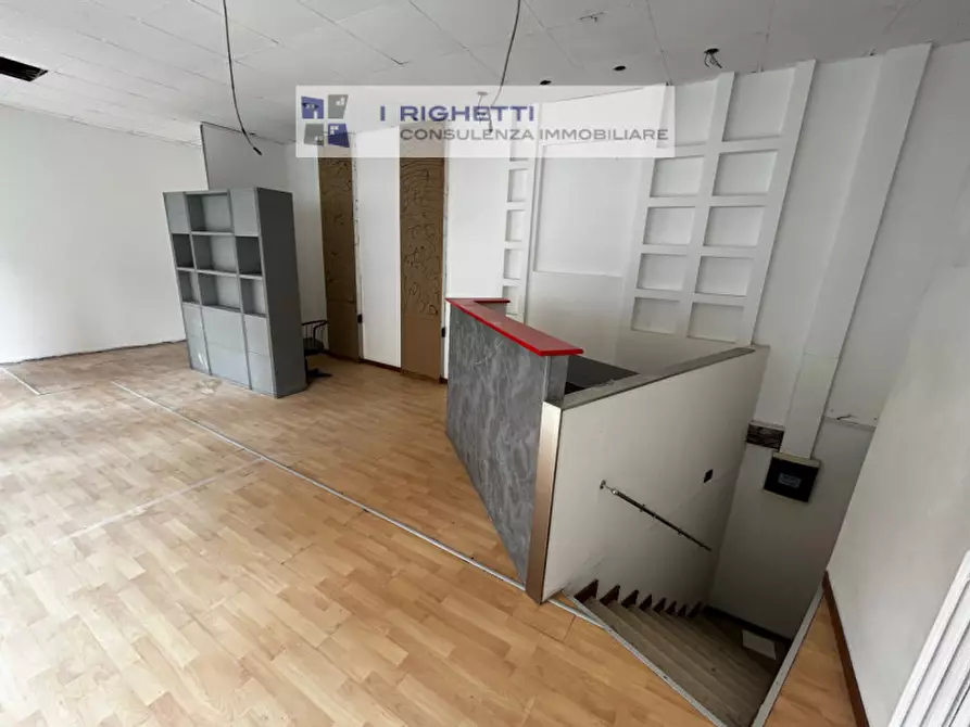 Immagine 3 di Negozio in vendita  in Andrea Doria a Verona