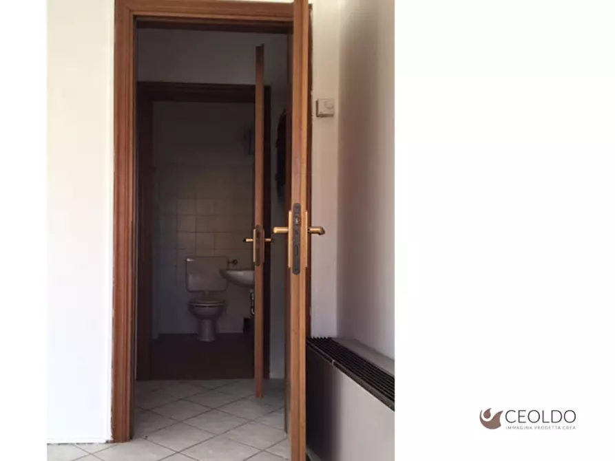 Immagine 8 di Ufficio in affitto  in via Ponterotto a Limena