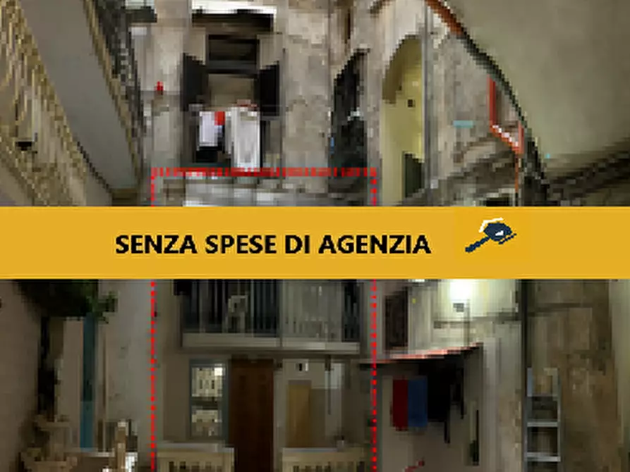 Immagine 1 di Appartamento in vendita  in Via Francesco Saverio Correra n. 177 a Napoli