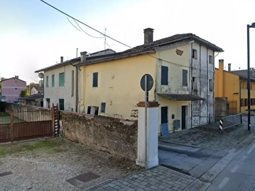 Immagine 1 di Casa bifamiliare in vendita  in Via dell'Unione, 57 a Vedelago