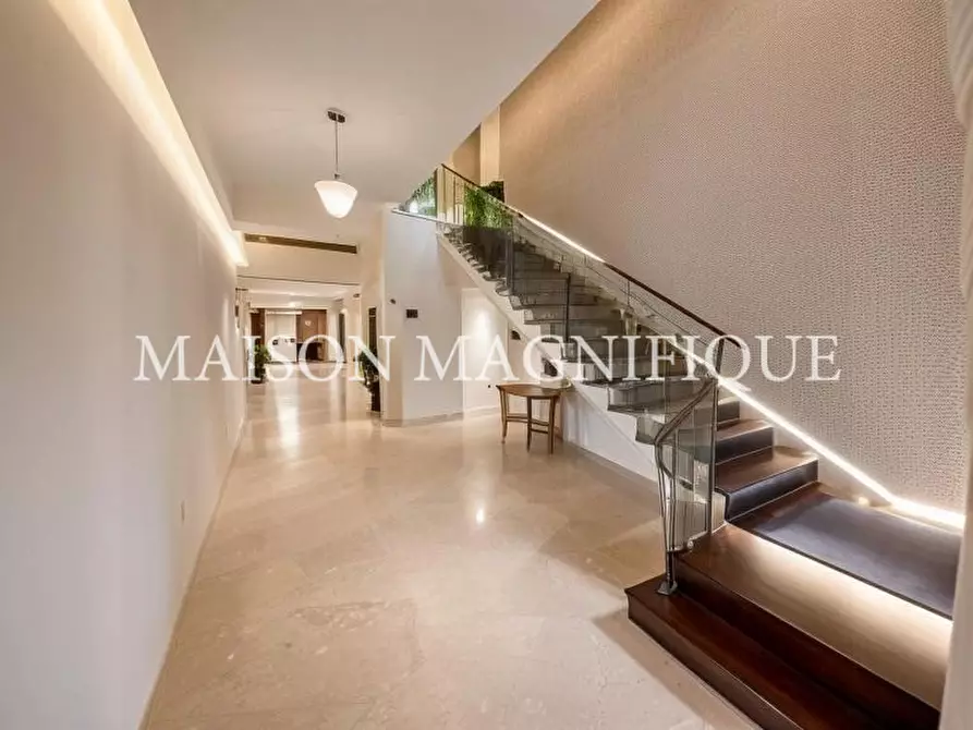 Immagine 3 di Palazzo in vendita  in Via XX Settembre 77 a Ferrara