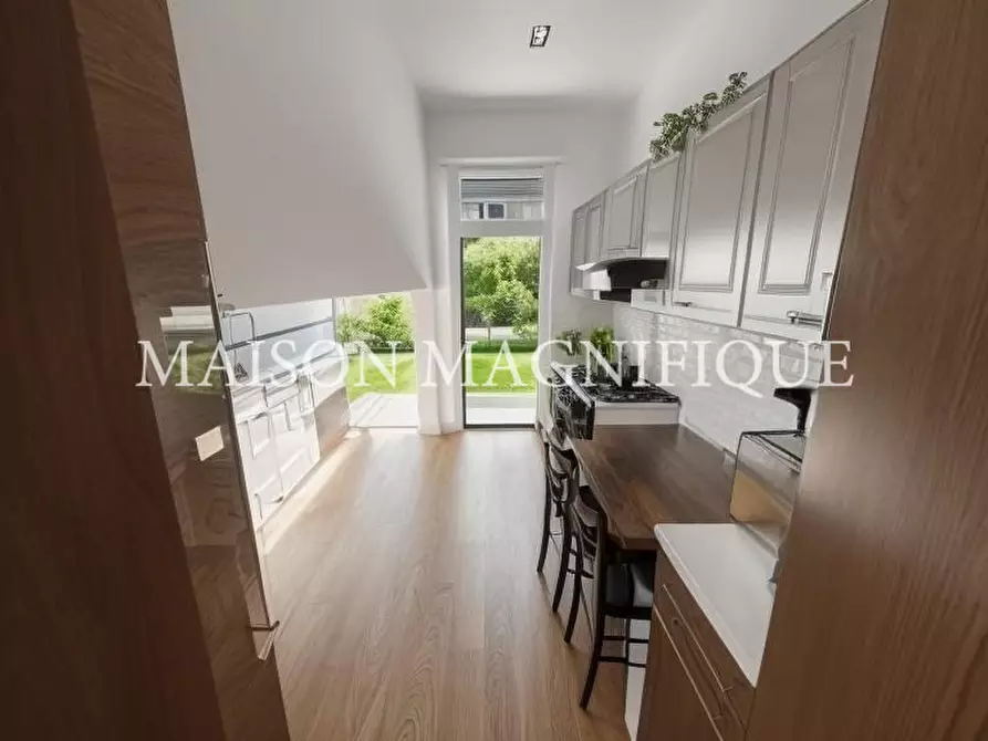 Immagine 11 di Palazzo in vendita  in Via XX Settembre 77 a Ferrara