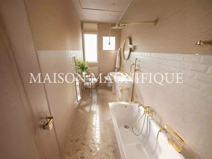 Immagine 12 di Palazzo in vendita  in Via XX Settembre 77 a Ferrara