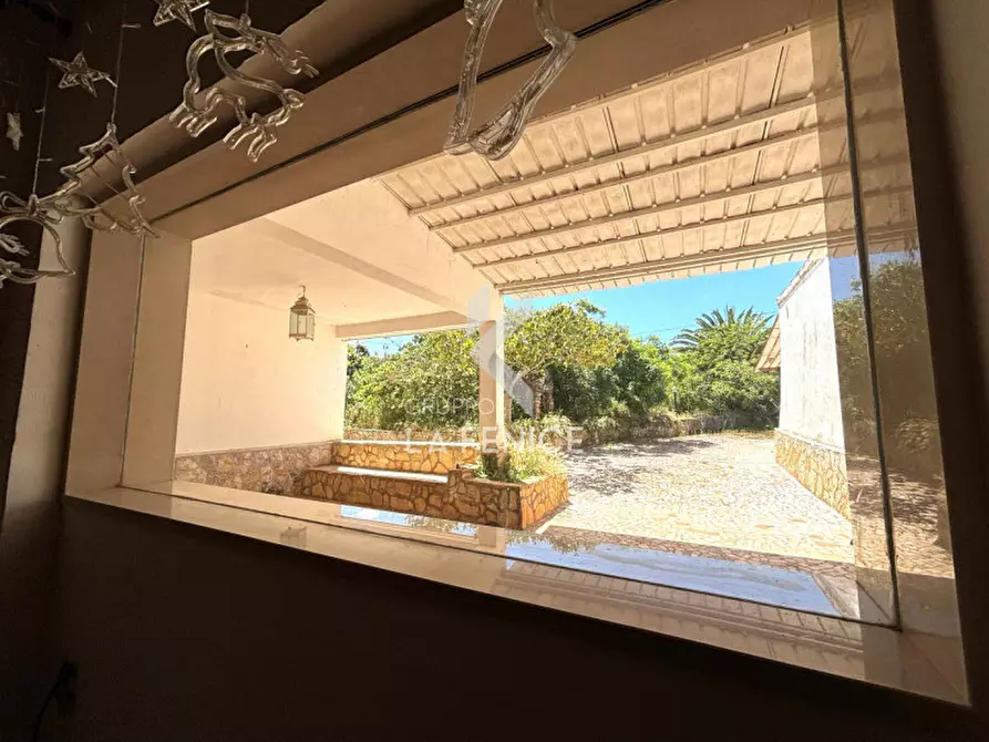 Immagine 40 di Rustico / casale in vendita  in contrada san domenico a Martina Franca
