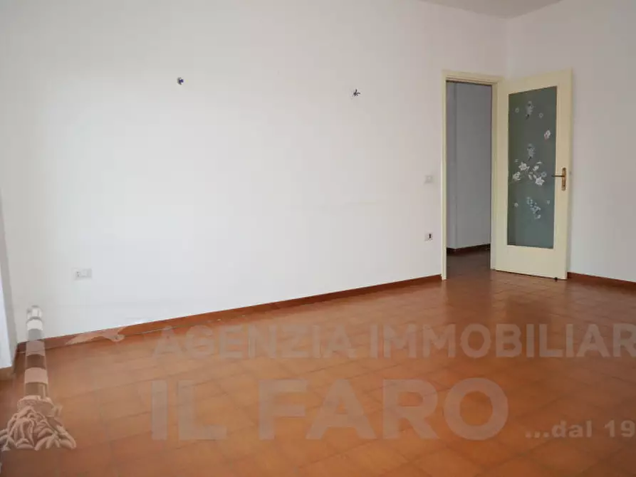 Immagine 3 di Appartamento in vendita  in Cala Chiesa a La Maddalena