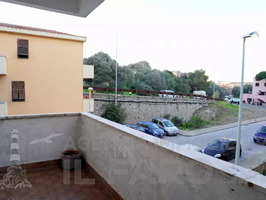 Immagine 10 di Appartamento in vendita  in Cala Chiesa a La Maddalena