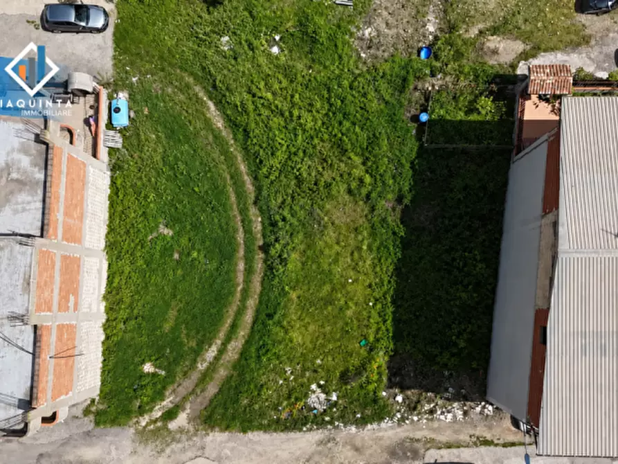 Immagine 3 di Terreno in vendita  in via ippolito Nievo snc a Palagonia