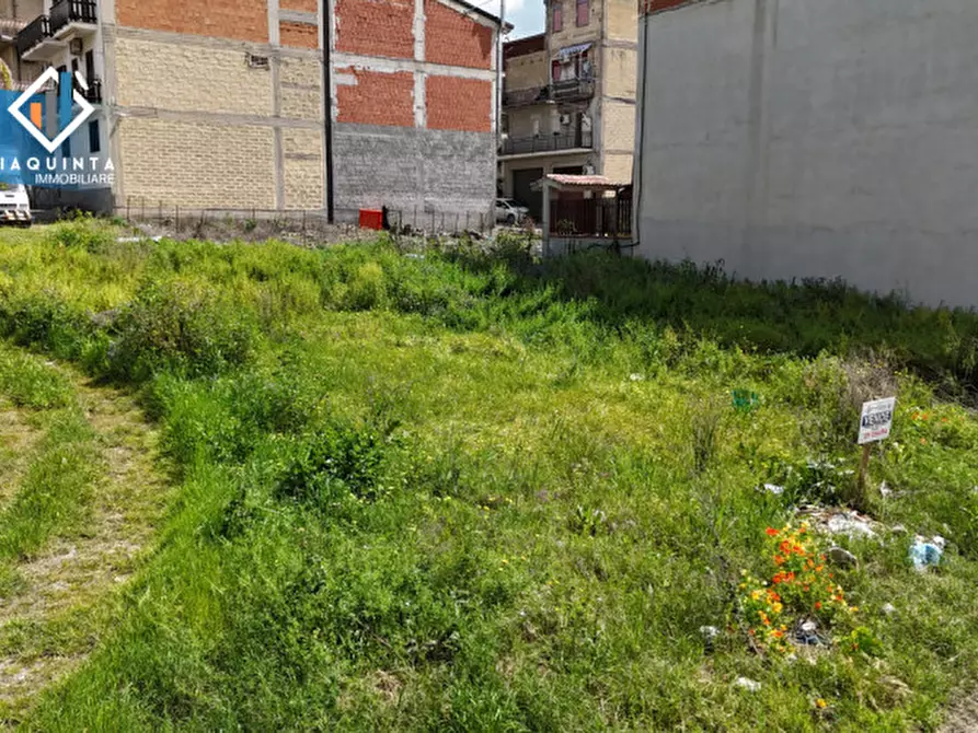 Immagine 5 di Terreno in vendita  in via ippolito Nievo snc a Palagonia