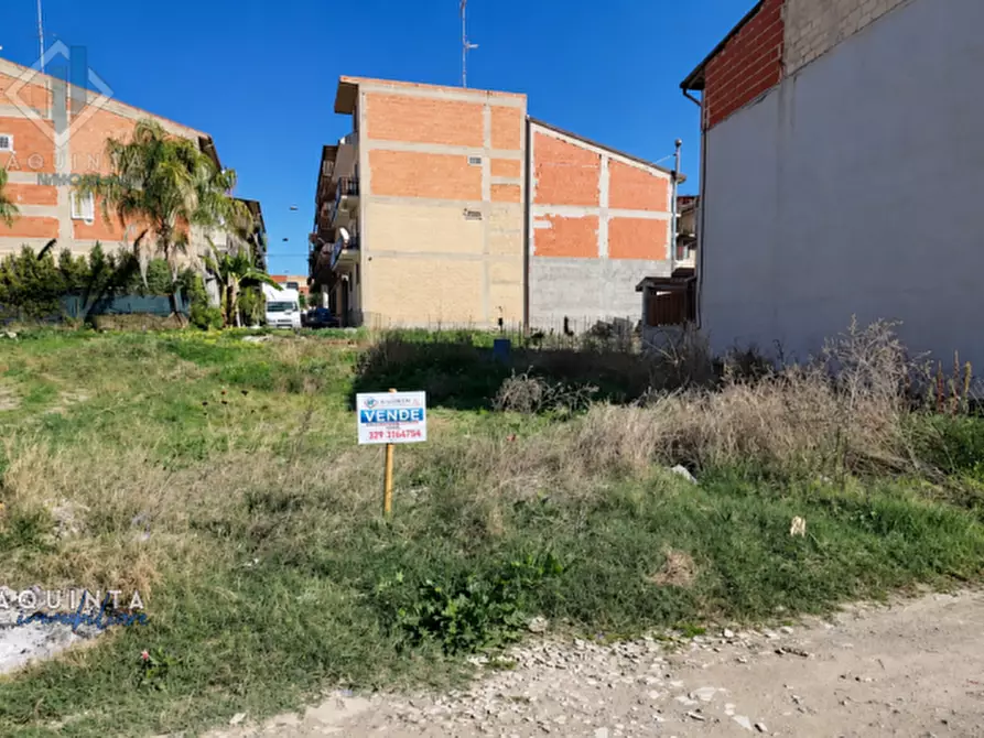 Immagine 8 di Terreno in vendita  in via ippolito Nievo snc a Palagonia