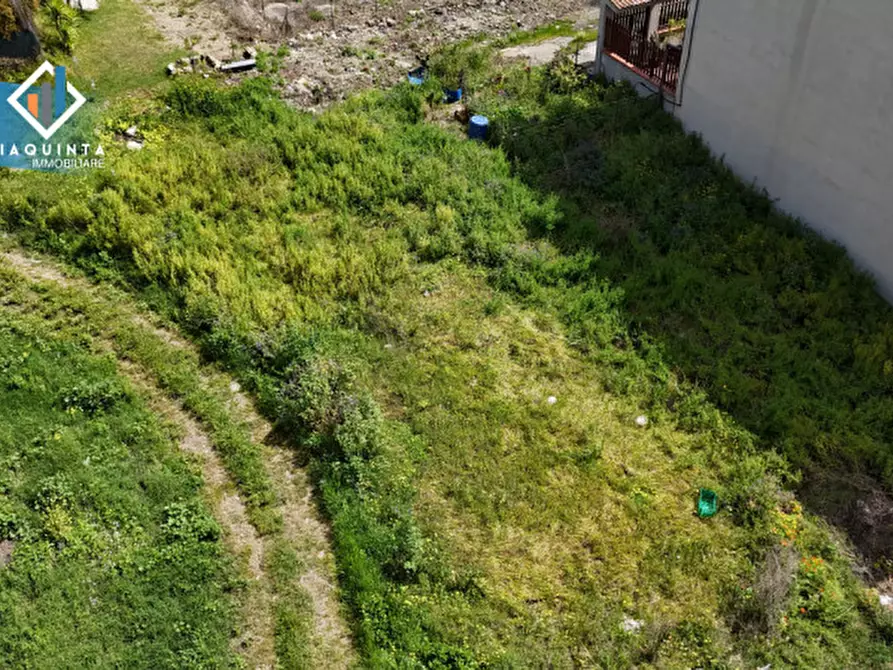 Immagine 10 di Terreno in vendita  in via ippolito Nievo snc a Palagonia