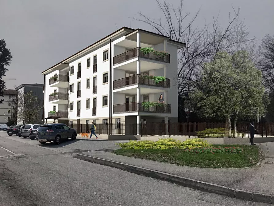 Immagine 11 di Appartamento in vendita  a Verona