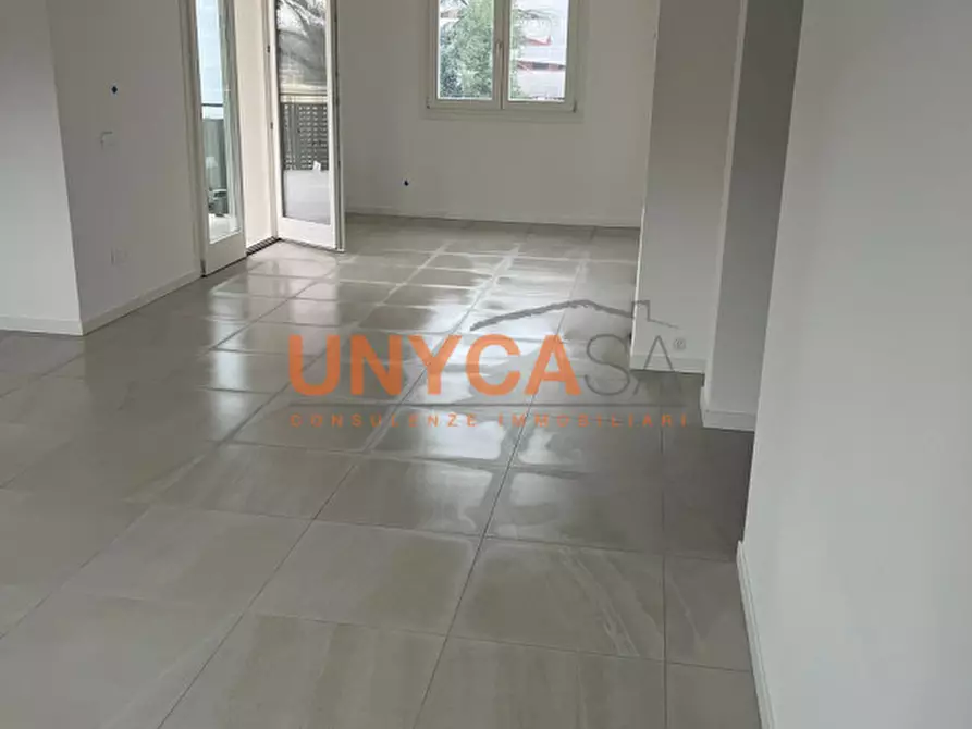 Immagine 20 di Appartamento in vendita  a Verona