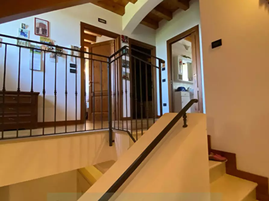 Immagine 7 di Agriturismo in vendita  in Via Belvedere a Rovolon