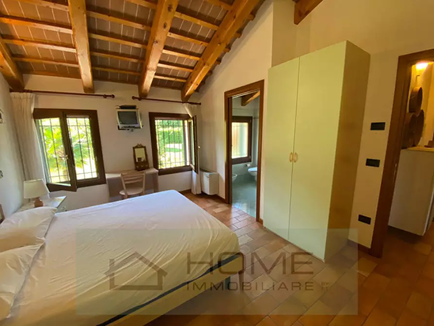 Immagine 13 di Agriturismo in vendita  in Via Belvedere a Rovolon