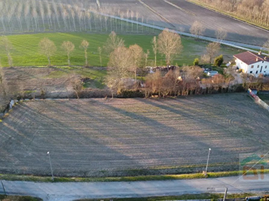 Immagine 2 di Terreno in vendita  in Via Lancieri d'Aosta a Porpetto