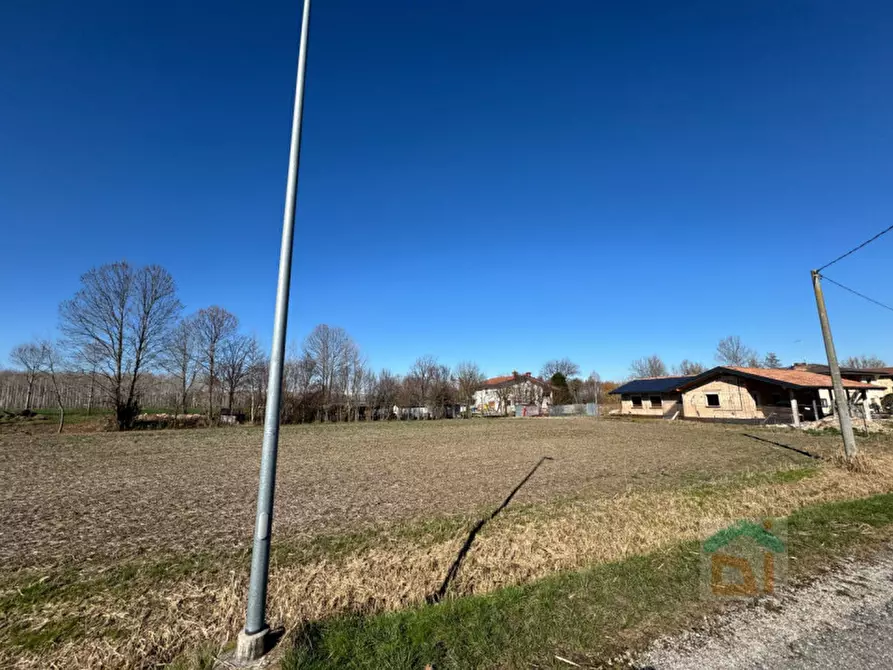 Immagine 5 di Terreno in vendita  in Via Lancieri d'Aosta a Porpetto