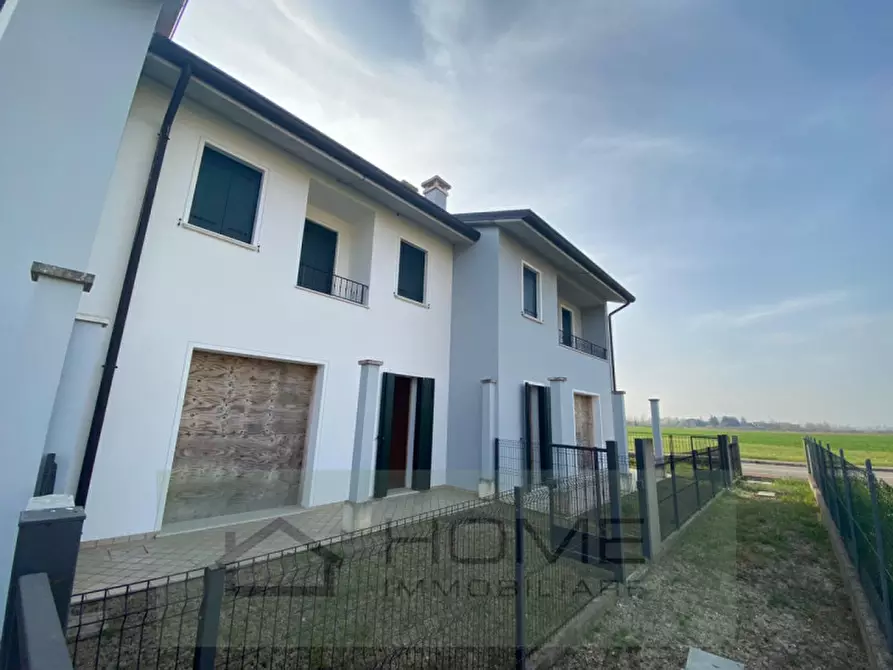 Immagine 5 di Casa trifamiliare in vendita  in Via 4 Novembre a Albettone