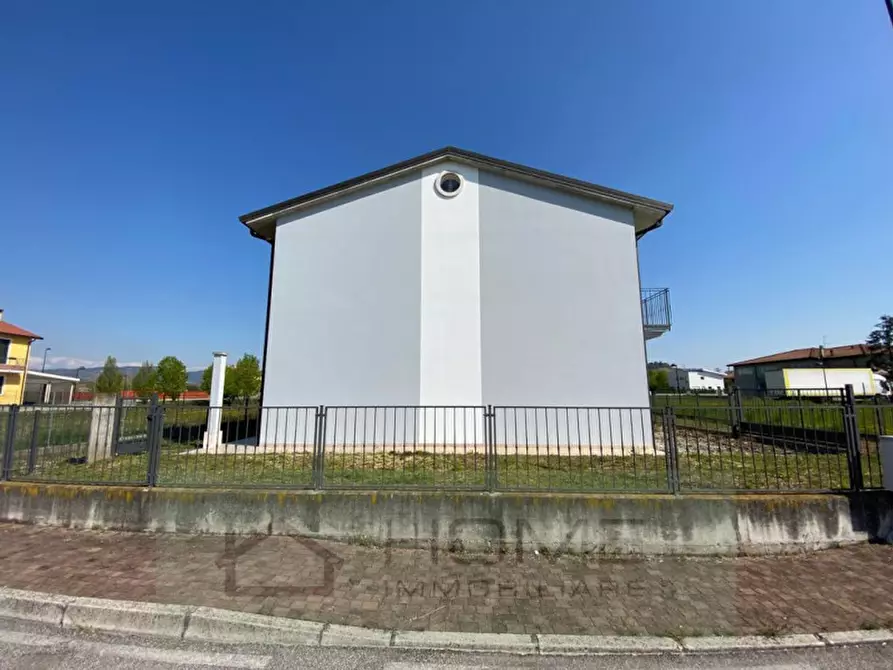 Immagine 18 di Casa trifamiliare in vendita  in Via 4 Novembre a Albettone