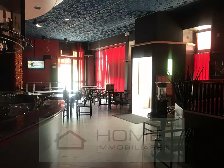 Immagine 4 di Attività commerciale in vendita  in Via Albettoniera a Rovolon