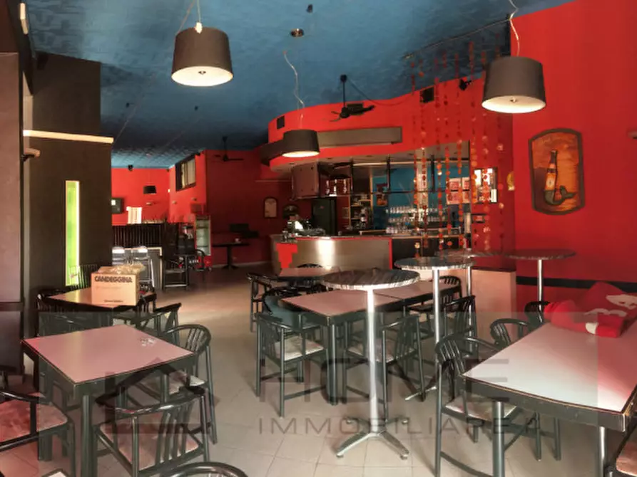 Immagine 5 di Attività commerciale in vendita  in Via Albettoniera a Rovolon