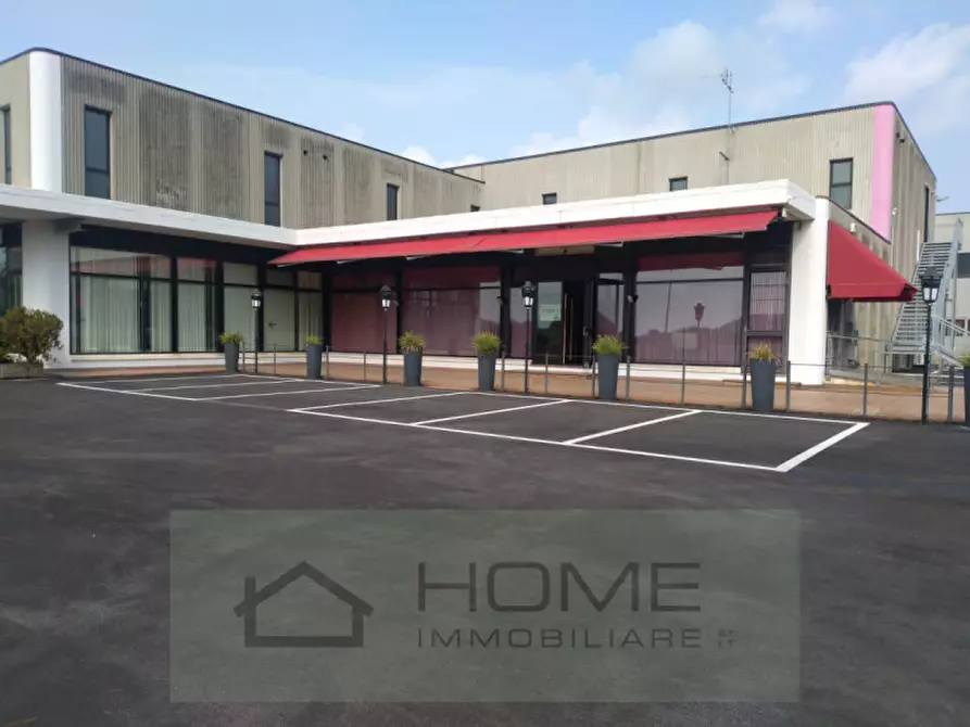 Immagine 10 di Attività commerciale in vendita  in Via Albettoniera a Rovolon