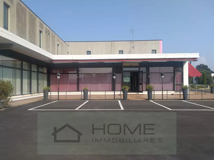 Immagine 11 di Attività commerciale in vendita  in Via Albettoniera a Rovolon