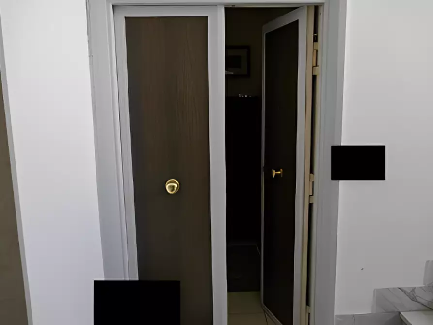 Immagine 6 di Appartamento in vendita  in Via Raffaele Morghen n. 187 a Napoli