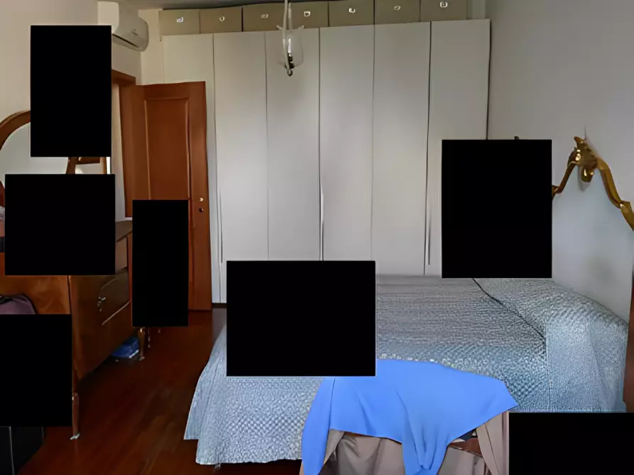 Immagine 10 di Appartamento in vendita  in Via Raffaele Morghen n. 187 a Napoli