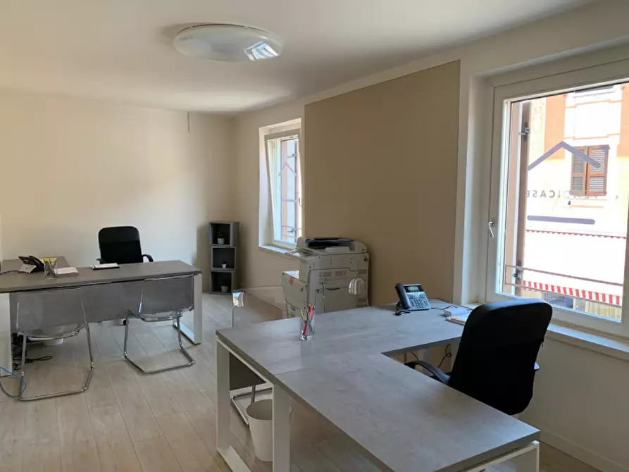 Immagine 3 di Ufficio in vendita  in PIAZZA SAN SOLVESTRO, 2 a Calvisano