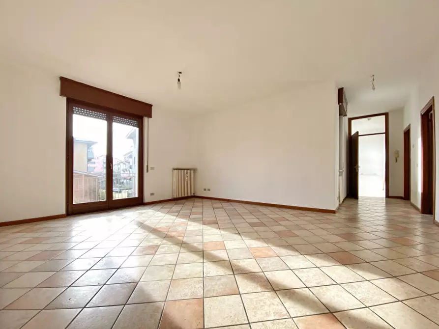 Immagine 1 di Appartamento in vendita  in via Brigata Toscana 1 a Verona
