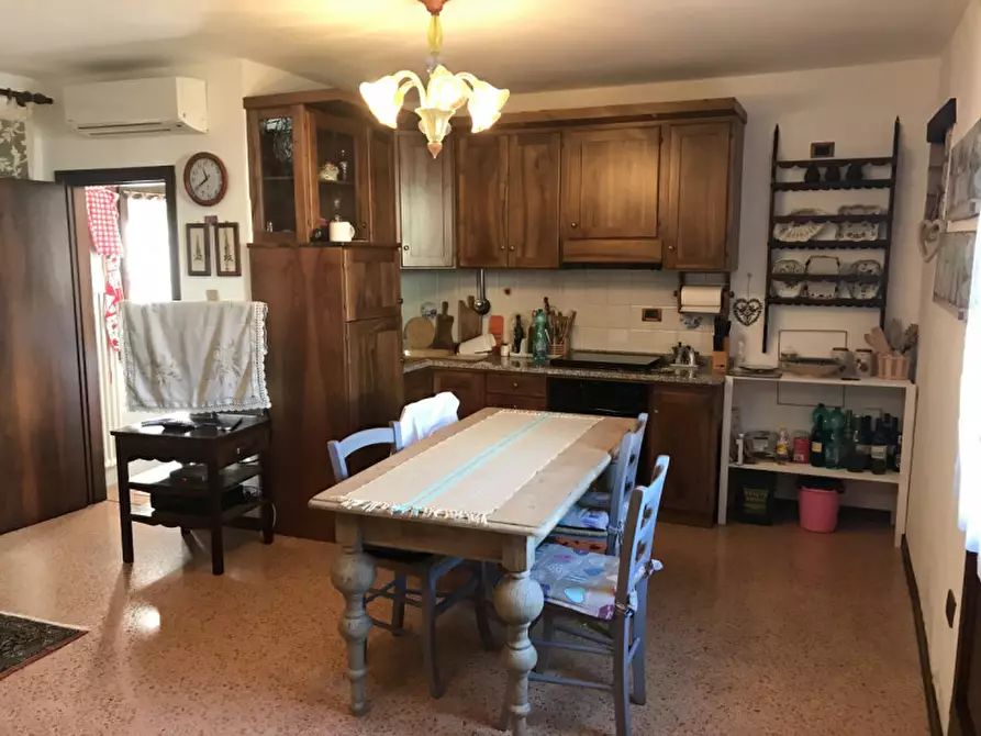 Immagine 3 di Rustico / casale in vendita  in Via Santo Stefano a Este