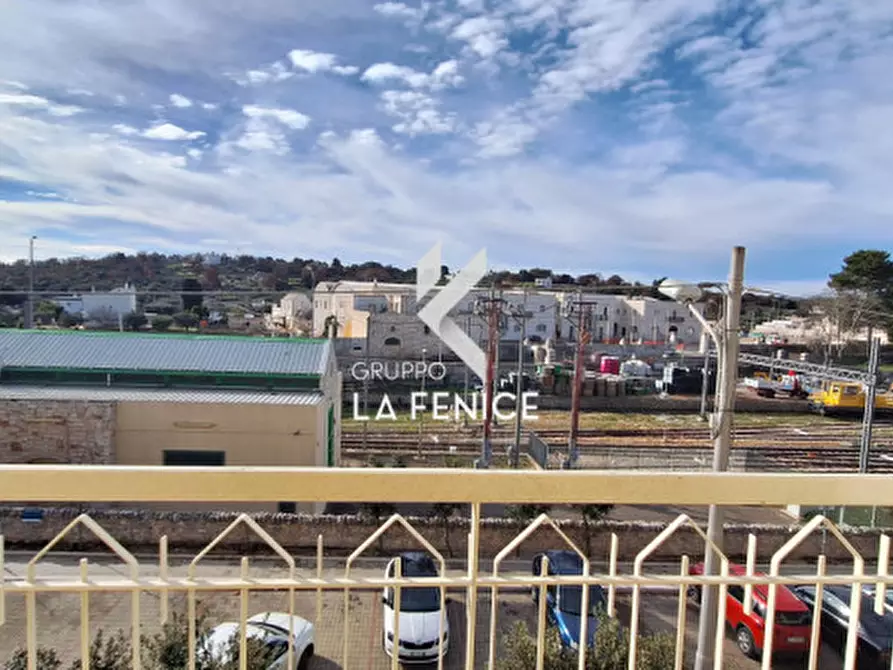 Immagine 26 di Appartamento in vendita  in via Martiri della Libertà a Locorotondo