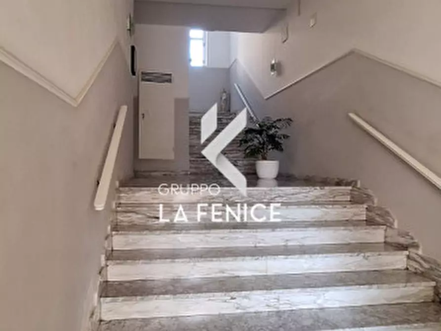 Immagine 31 di Appartamento in vendita  in via Martiri della Libertà a Locorotondo