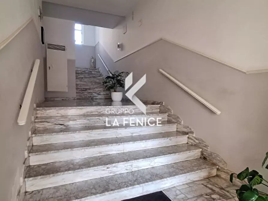 Immagine 32 di Appartamento in vendita  in via Martiri della Libertà a Locorotondo