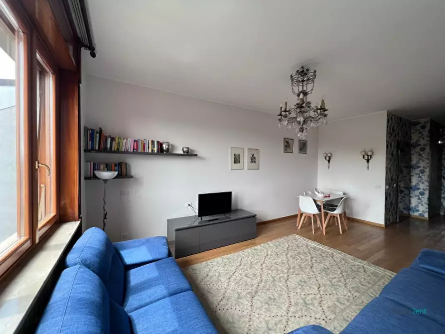 Immagine 1 di Appartamento in affitto  in Via Nicola Piccinni a Milano