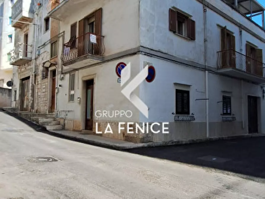 Immagine 3 di Casa indipendente in vendita  in via dei Prati a Locorotondo