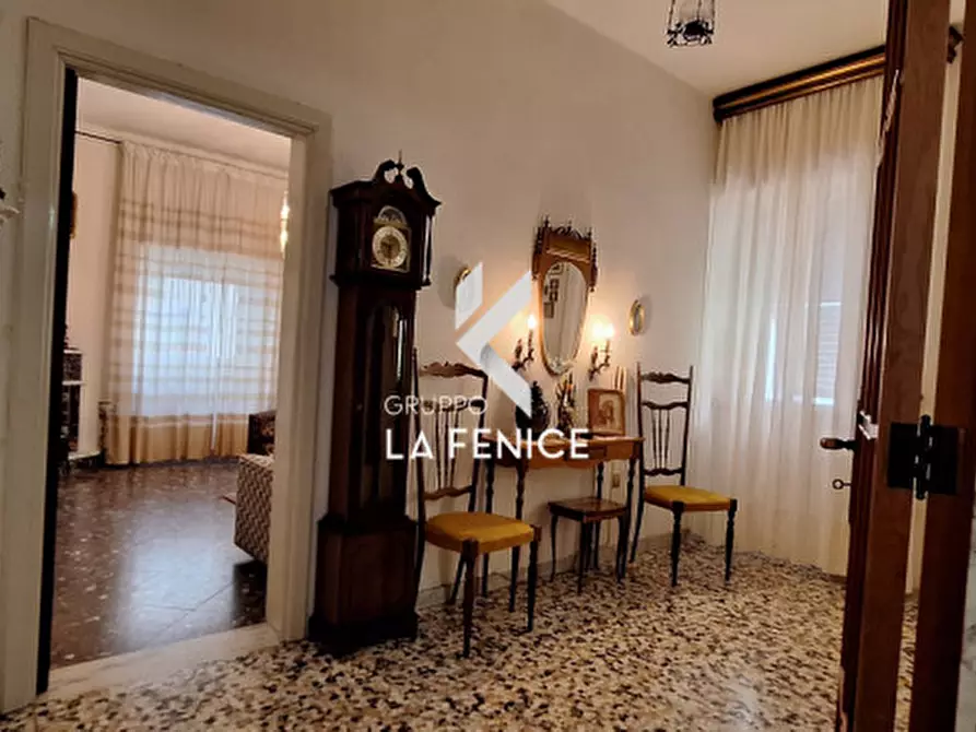 Immagine 11 di Casa indipendente in vendita  in via dei Prati a Locorotondo