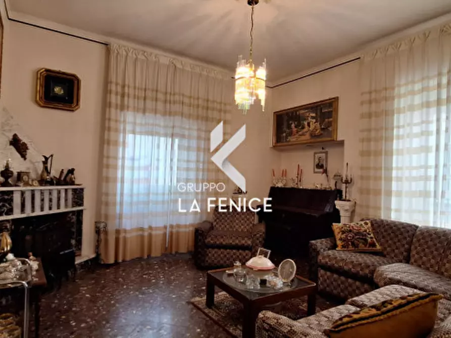 Immagine 14 di Casa indipendente in vendita  in via dei Prati a Locorotondo