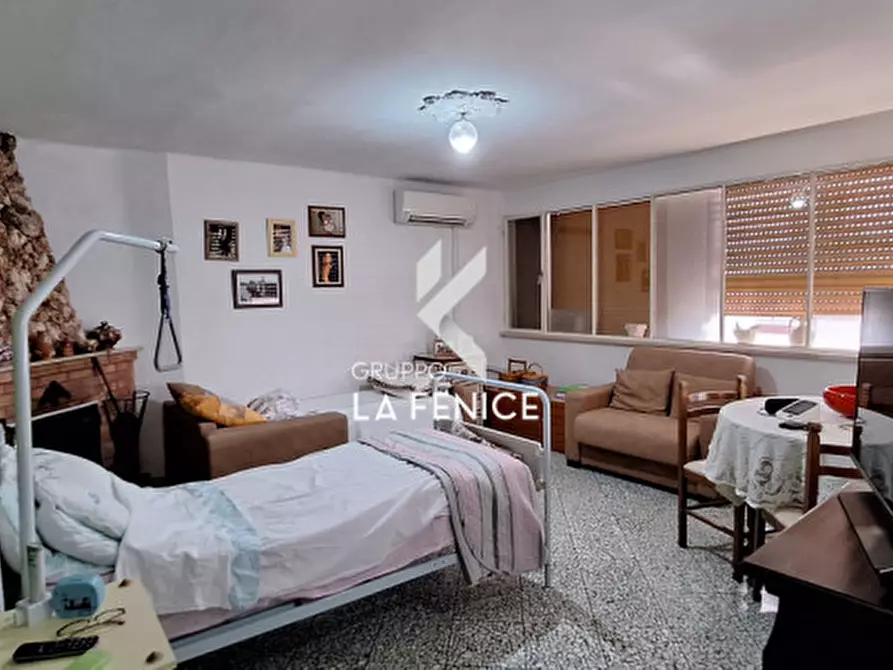 Immagine 29 di Casa indipendente in vendita  in via dei Prati a Locorotondo