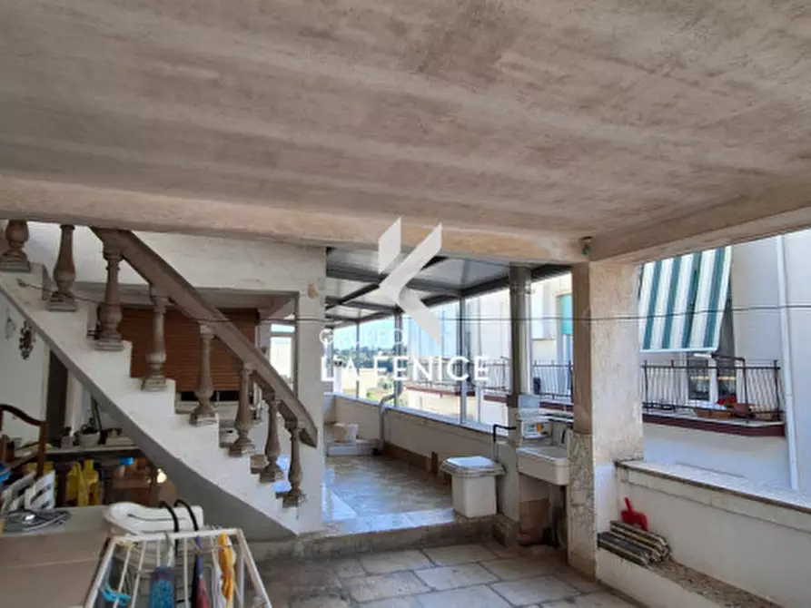 Immagine 40 di Casa indipendente in vendita  in via dei Prati a Locorotondo