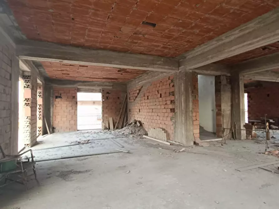 Immagine 17 di Appartamento in vendita  in via aldo moro a Barcellona Pozzo Di Gotto