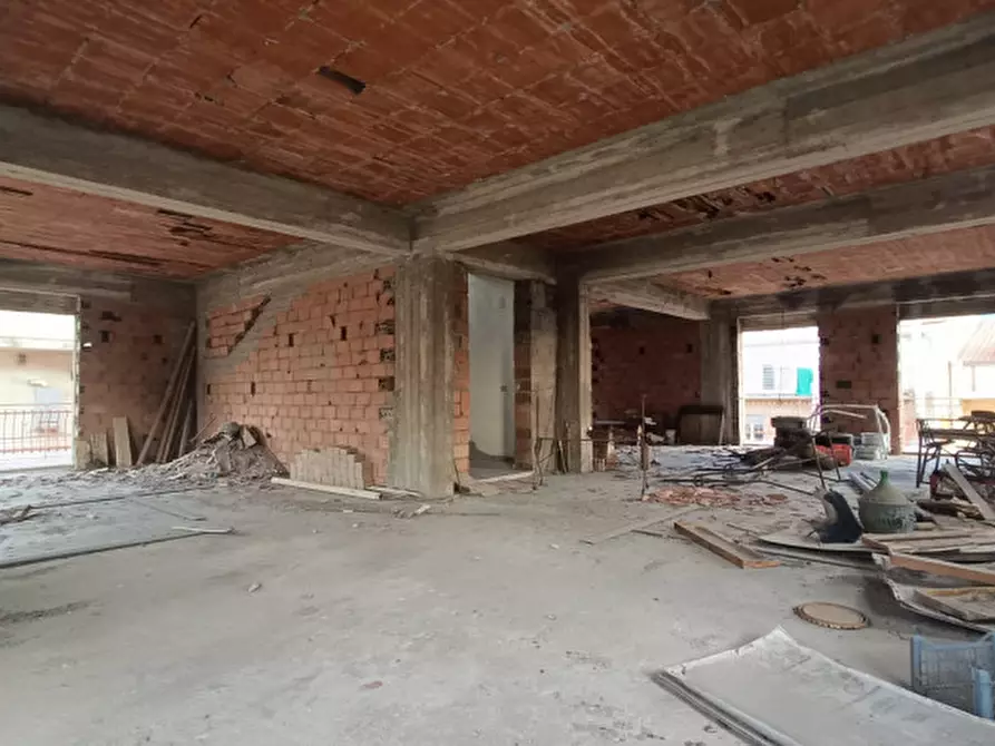 Immagine 19 di Appartamento in vendita  in via aldo moro a Barcellona Pozzo Di Gotto