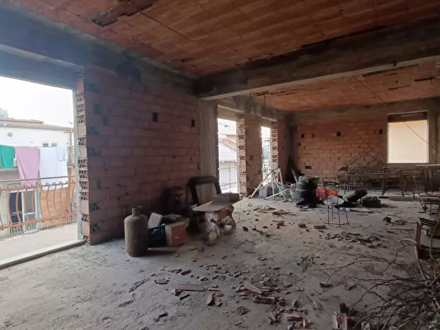 Immagine 34 di Appartamento in vendita  in via aldo moro a Barcellona Pozzo Di Gotto