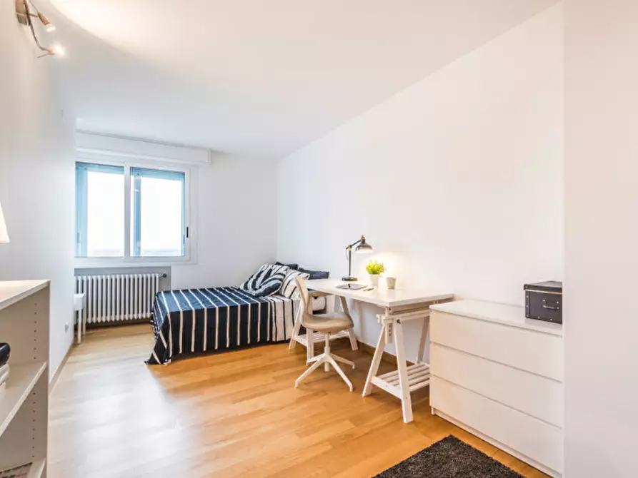 Immagine 9 di Camera in affitto  in Piazzale della Stazione a Padova