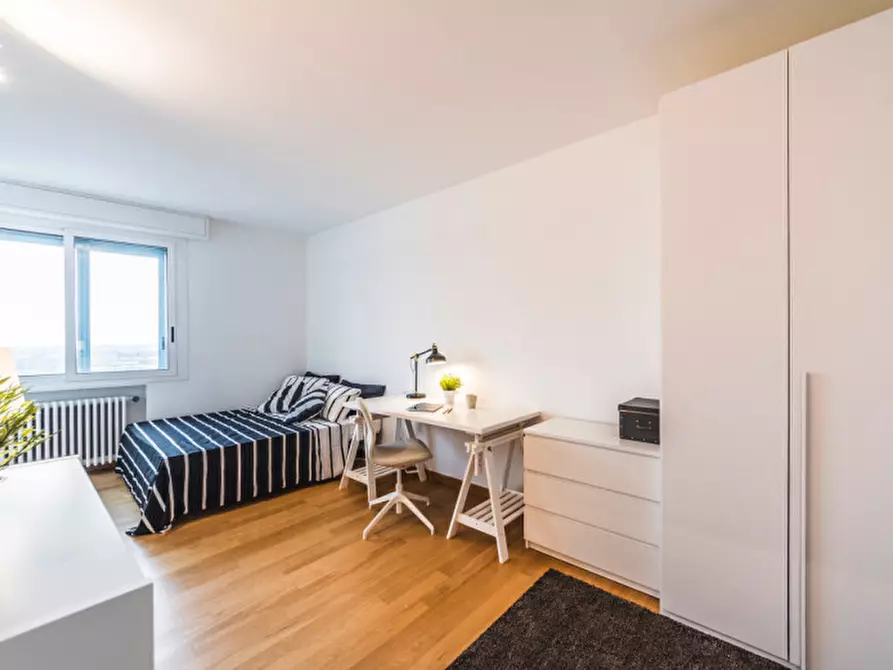 Immagine 10 di Camera in affitto  in Piazzale della Stazione a Padova