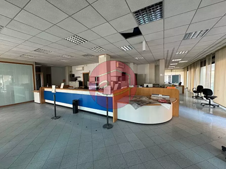 Immagine 6 di Negozio in vendita  in PIAZZA DEL POPOLO BELLARIA a Bellaria-Igea Marina